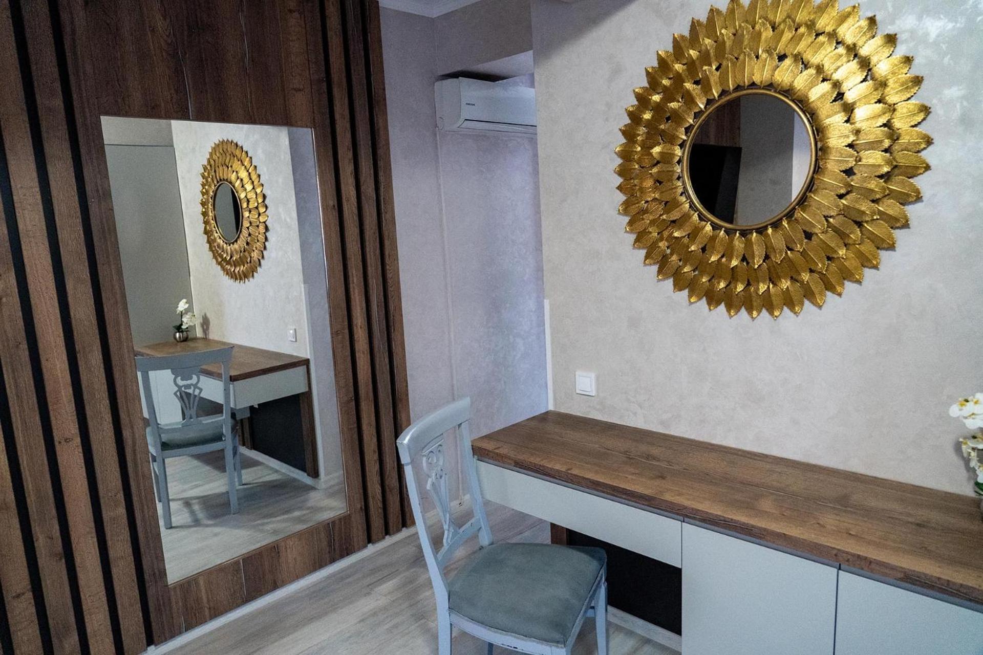Hotel Dorobanti Iasi Ngoại thất bức ảnh