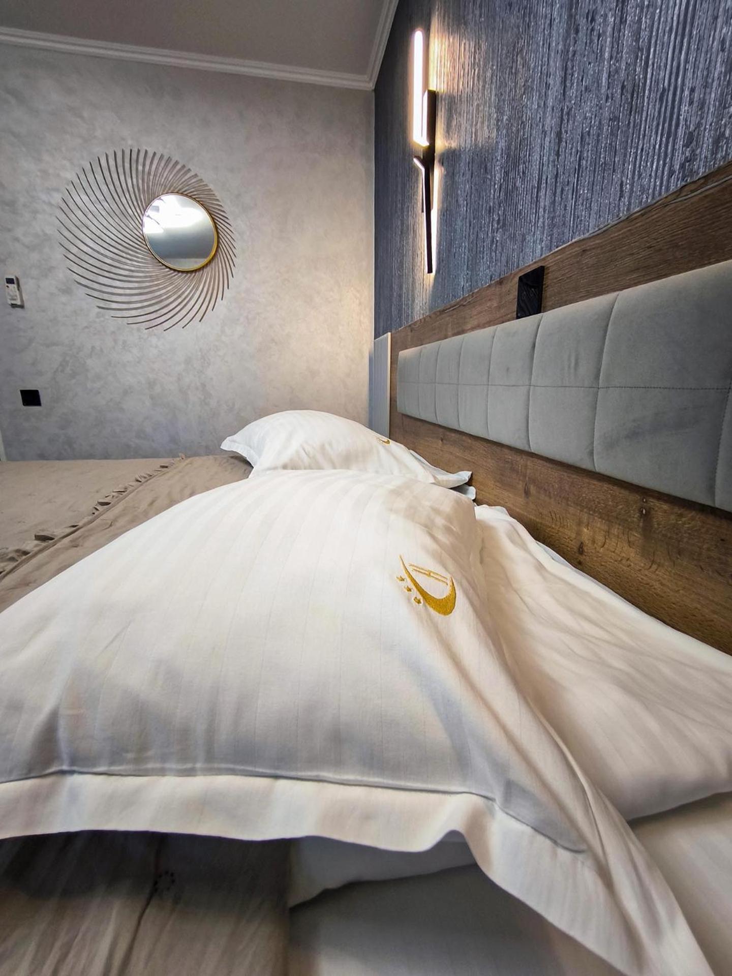 Hotel Dorobanti Iasi Ngoại thất bức ảnh